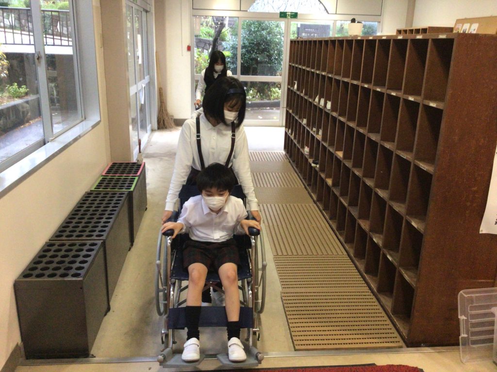 車いす体験~5年生~