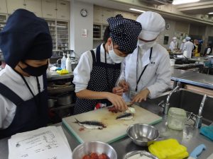 イワシの手開き