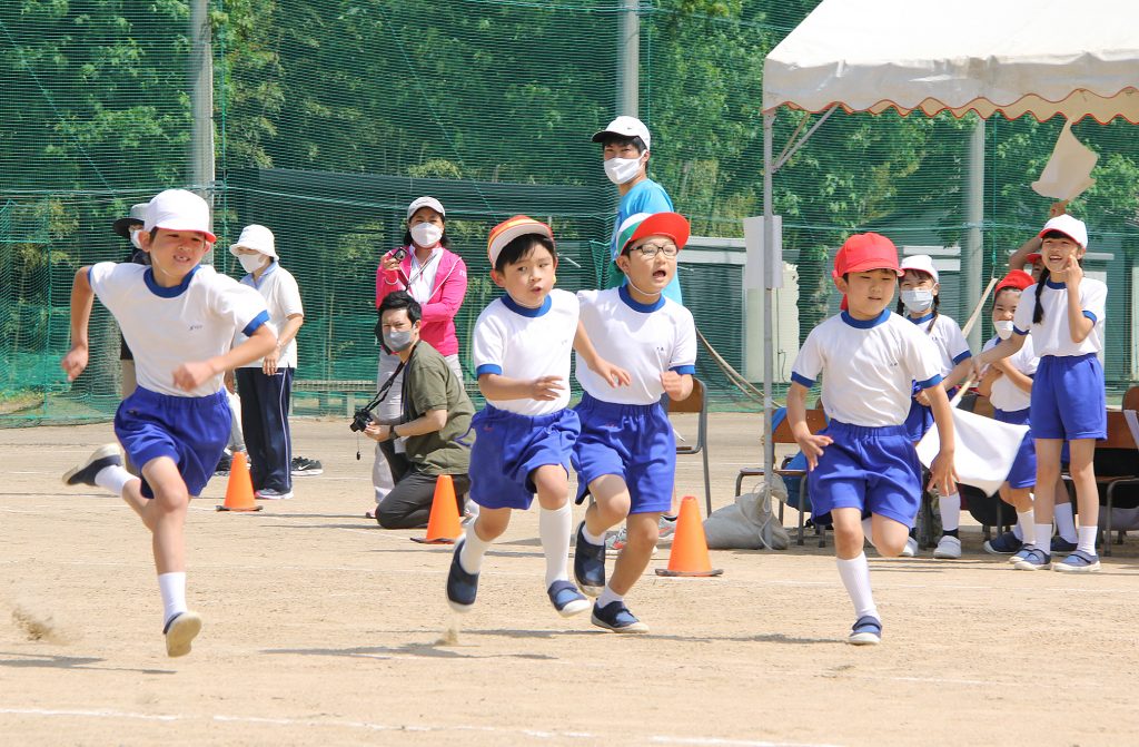 運動会～みんなで協力して、勝利をつかみとれ～